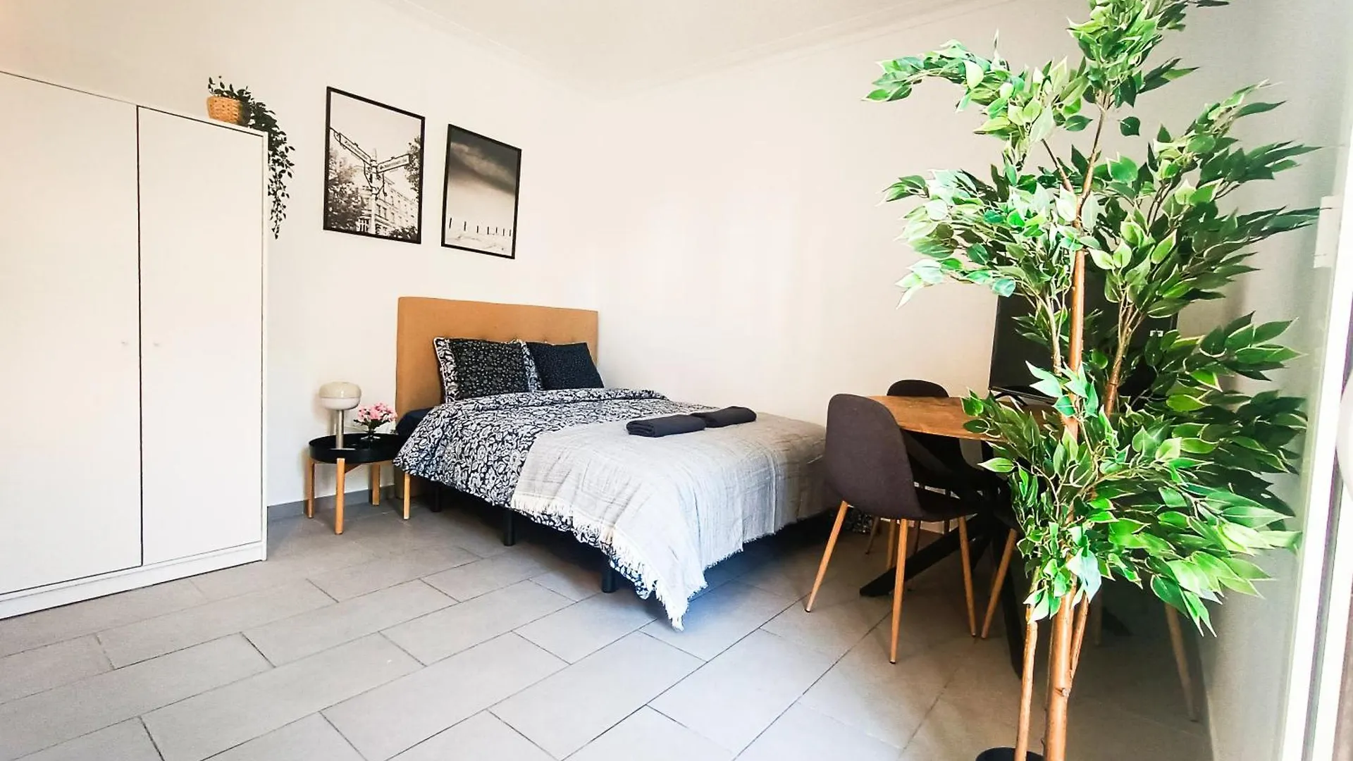 Oasis Rooms Barcelona - Heart Of Барселона